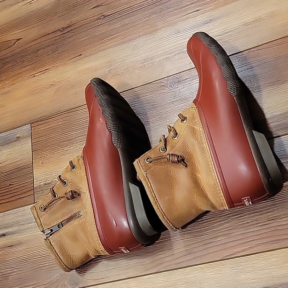 SPERRY women’s saltwater duck boot - Picture 8 of 9